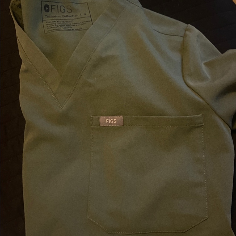 Figs Olive V-Neck Scrub Top